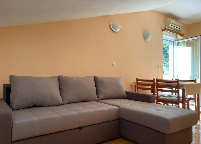 Apartment Begic Makarska
