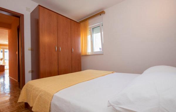 Begic Makarska
